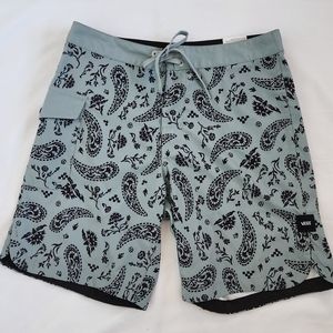 Vans Men's  Mixed Boardshort Bandana Paisley Shorts Green Summer Beach Swim 28